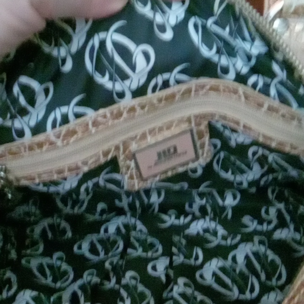 Purse - Picture 2 of 2